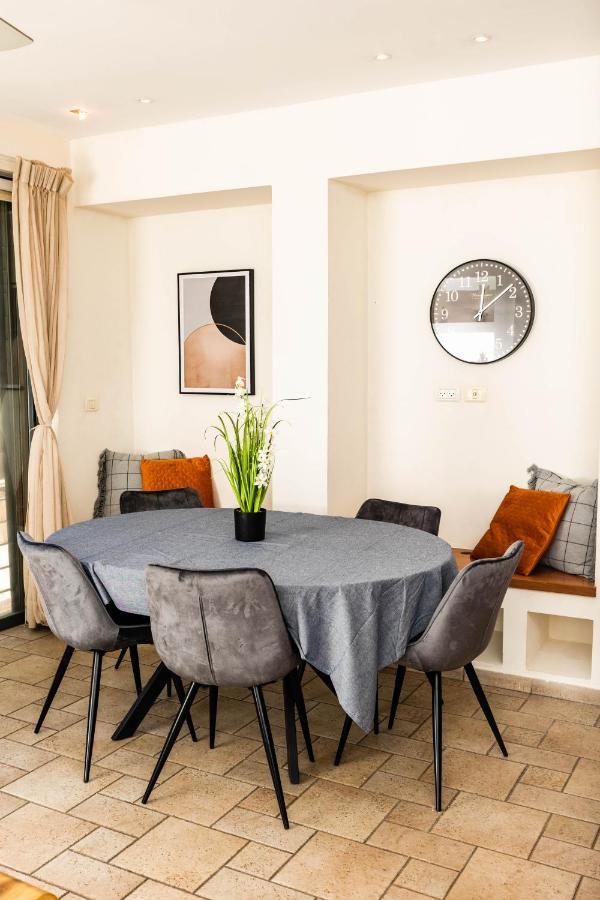 Central On Hapalmach- 3-Bdr Apartment Jerusalem Ngoại thất bức ảnh