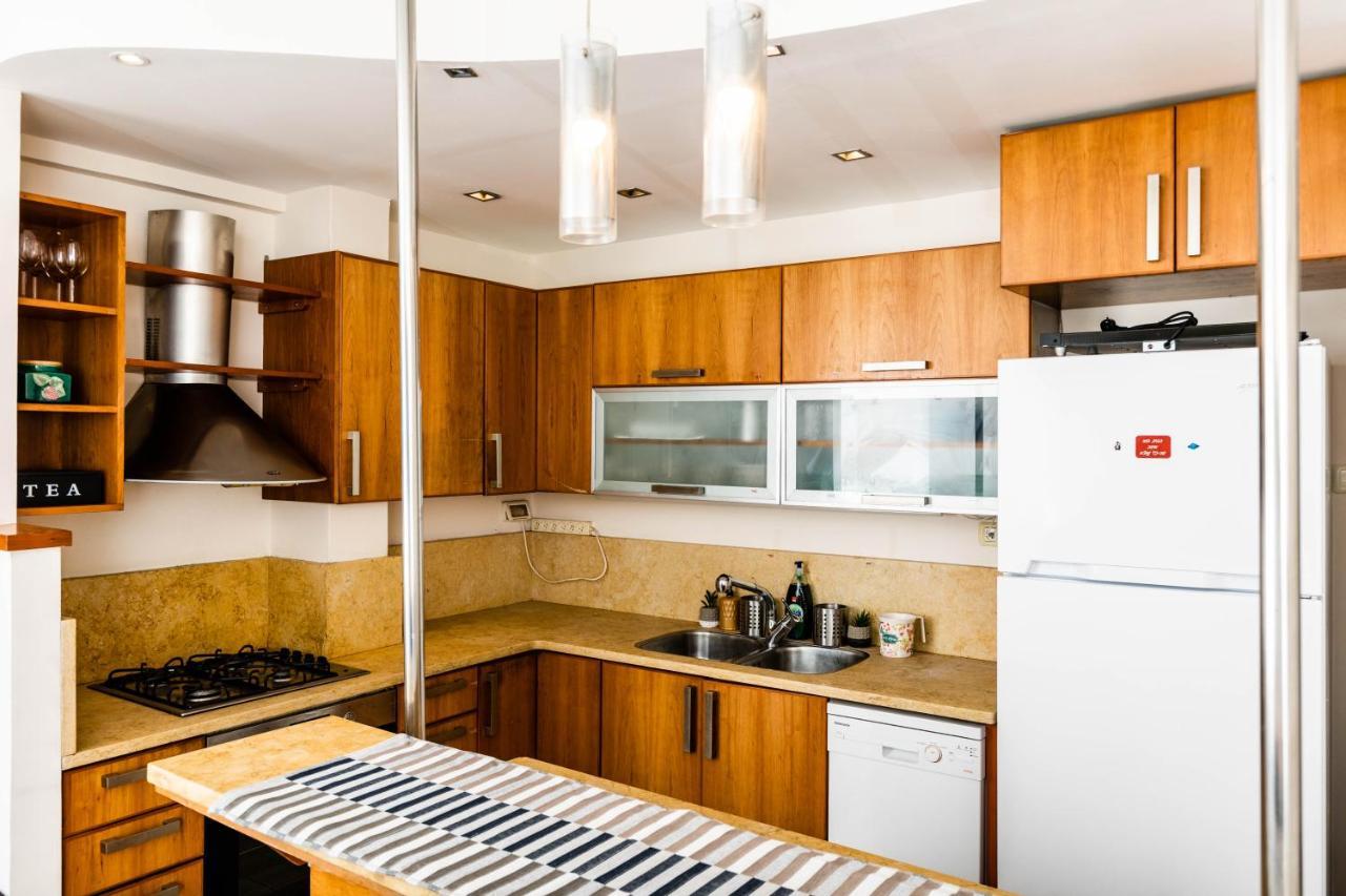 Central On Hapalmach- 3-Bdr Apartment Jerusalem Ngoại thất bức ảnh